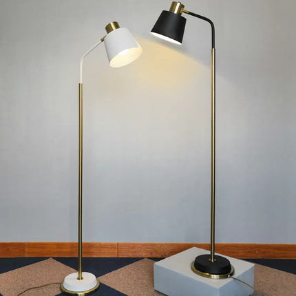 Lampe à poser LED nordique romantique pour bureau et étude — LZ4Q7N2