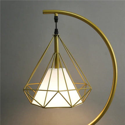 Lampadaire LED en fer forgé au design nordique moderne — LZ4X9P2