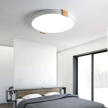 Plafonnier LED rond nordique en fer et bois décoratif — LZ4X9P2