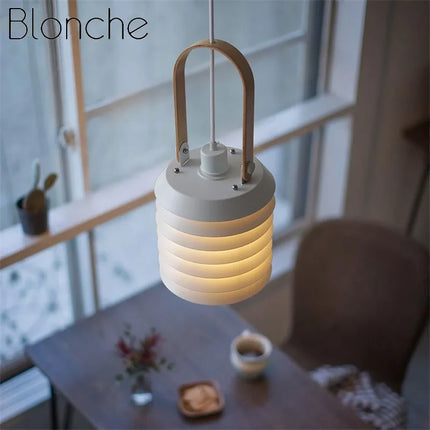 Suspension intérieure élégante en forme de lanterne — LZ7D9Q