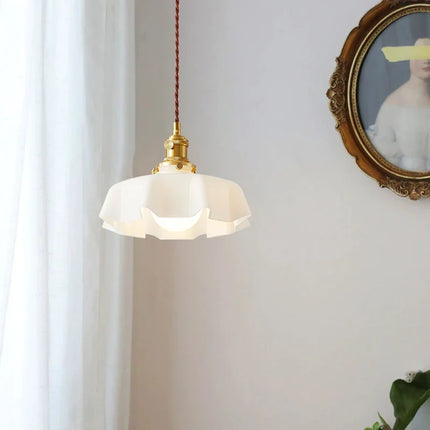Lustre plissé simple pour éclairage intérieur doux — LZ4X9P2