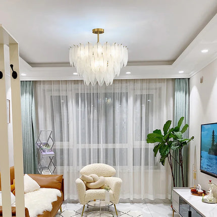 Suspension romantique en verre et plumes au design minimaliste — LZ4X9J