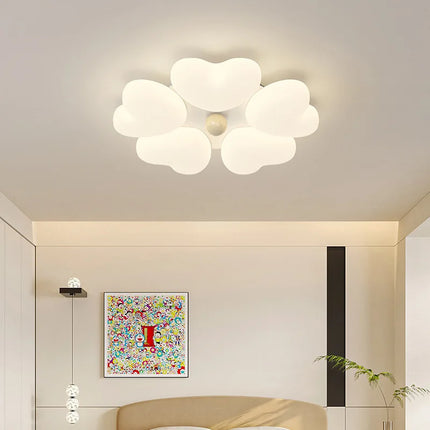 Lustre moderne en forme de cœur pour chambre d’enfant romantique — LZ4G7T9