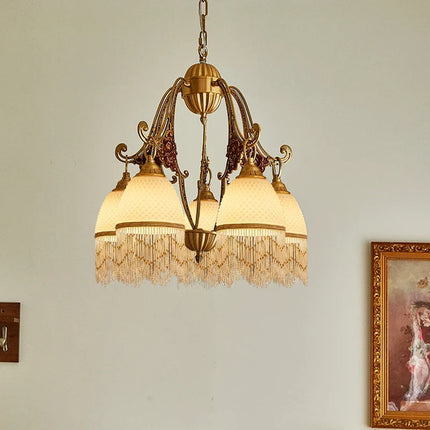 Lustre rétro en cuivre avec pampilles au style médiéval — LZ4X9P