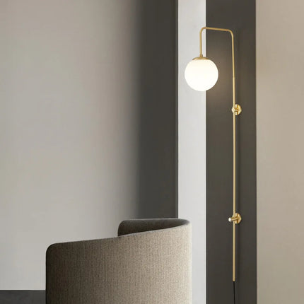 Applique murale en laiton au design moderne et élégant — LZ4X9T1
