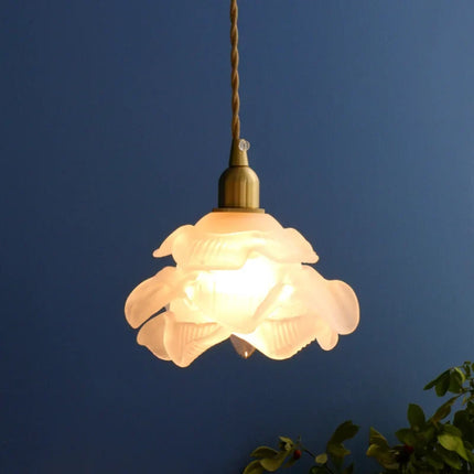 Suspension rétro en laiton et verre à pétales décoratives — LZ4X9J