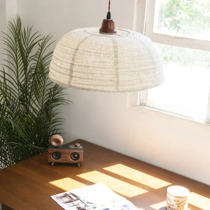 Suspension rétro en lin pour ambiance nostalgique en établissement — LZ4X9T