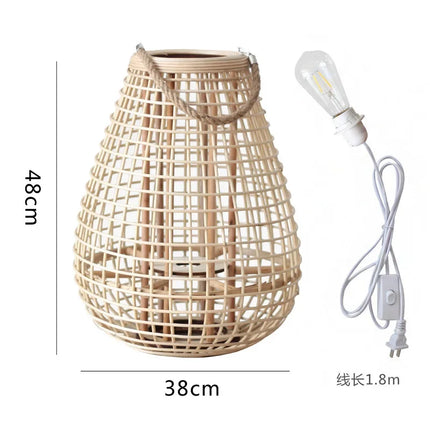 Lampadaire en rotin avec chandelier et bougie électronique décorative — LZ4X9P2