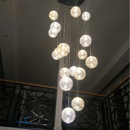 Suspension boule en verre pour éclairage d’escalier moderne — LZ4X9T2