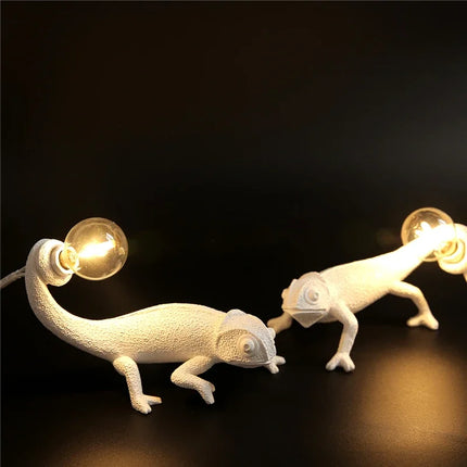 Lampe de bureau ludique en résine design lézard caméléon — LZ4X9T2