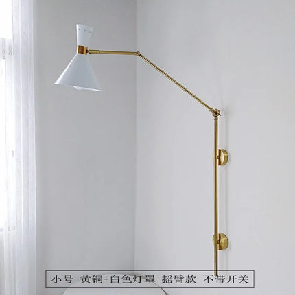 Applique murale pivotante en laiton au design industriel lumineux — LZ4X9T2