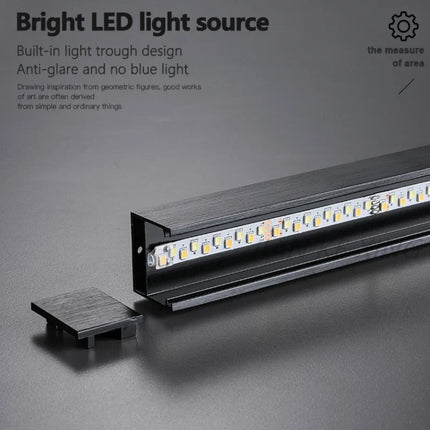 Plafonnier LED en aluminium au design épuré — LZ4X9T2