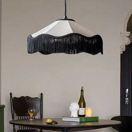 Lustre rétro style américain pour intérieur élégant — LZ4X9T2