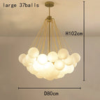 D80cm 37 boules or / Blanc froid