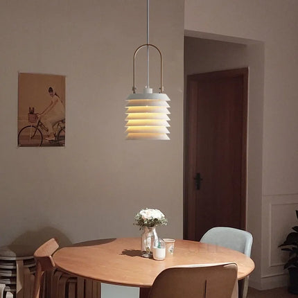 Suspension design créative pour décoration moderne et élégante — LZ4G7P2
