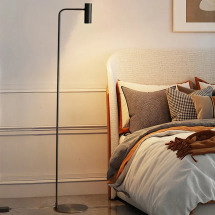 Lampadaire minimaliste en cuivre avec lumière rotative moderne — LZ4P9XQ