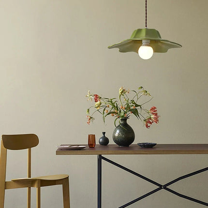 Suspension en résine au design moderne pour intérieur contemporain — LZ4X9J