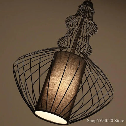 Suspension rétro en fer forme cage à oiseaux pour intérieur — LZ4X9M