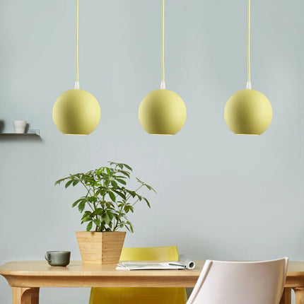 Suspension ronde moderne en métal coloré Klint — LZ4M9Q2