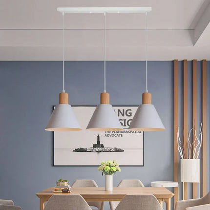 Suspension intérieure minimaliste à trois têtes — LZ4X9P