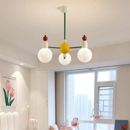 Lustre coloré et lumineux au design nordique pour chambre d'enfants — LZ7XQ2