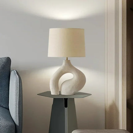 Lampe de bureau nordique en tissu pour intérieur moderne — LZ4X9QJ