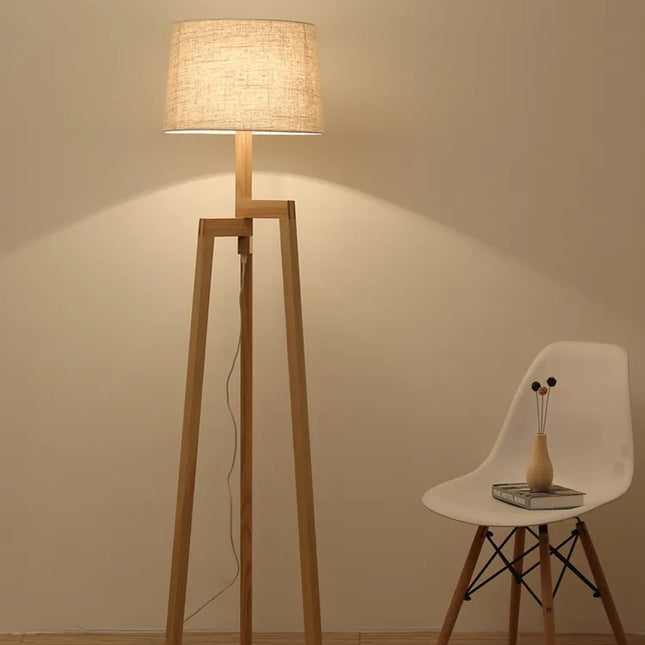 Lampes sur pied pour salon Vintage lampadaire en bois pied pour étude chambre chevet éclairage Led trépied lampe sur pied