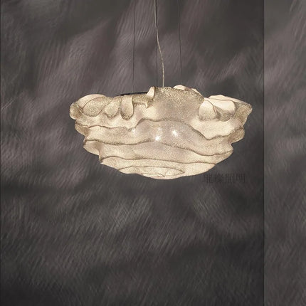 suspension nuage art moderne pour intérieur élégant