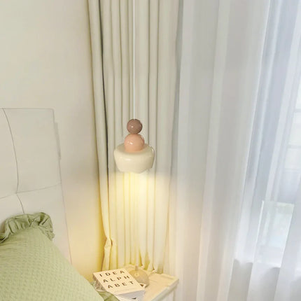 Lustre moderne créatif pour chambre d'enfant chaleureuse — LZ4X9P2