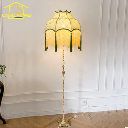 Lampadaire rétro en cuivre avec pampilles décoratives art zen — LZ4X9P2