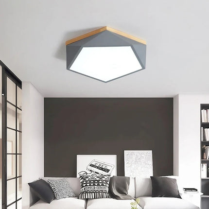 Plafonnier LED moderne aux formes géométriques simples — LZ4X9T1