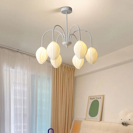 Lustre en résine avec abat-jour métallique au style romantique — LZ4F7Q2