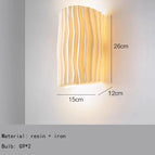 Beige / Blanc froid (5 500-7 000 K).