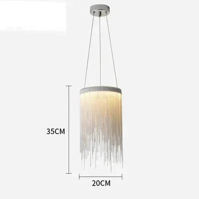 Lustre à pampilles pour intérieur moderne et élégant — LZ4X9J2M