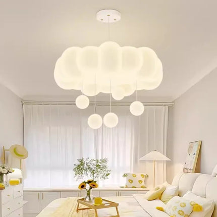 Lustre moderne nuages romantique pour chambre d’enfant — LZ4X9T1