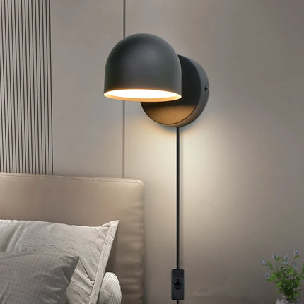 Applique murale LED nordique avec interrupteur et prise, noir et blanc pour chambre et hôtel — LZ4X9M2