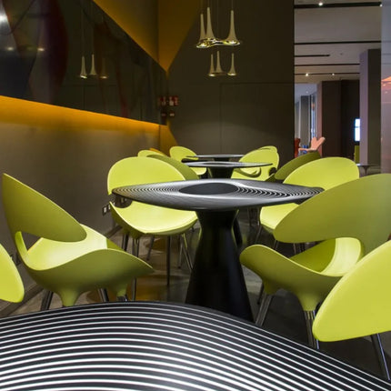 Suspension en métal au design italien pour intérieur moderne — LZ4X9M