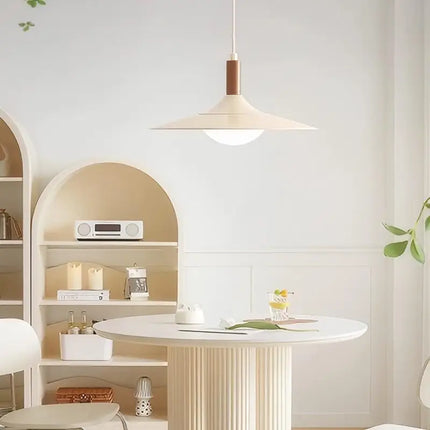 Lustre moderne style OVNI avec protection des yeux design contemporain — LZ4X9Q2