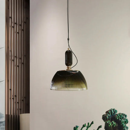 Suspension rétro en verre pour ambiance lumineuse chaleureuse — LZ4X9P