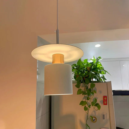 Suspension LED moderne en fer au design décoratif — LZ4X9T2