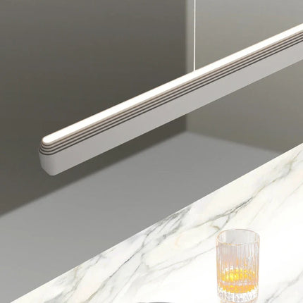 Lustre suspension au design moderne et luxueux — LZ4X9T2