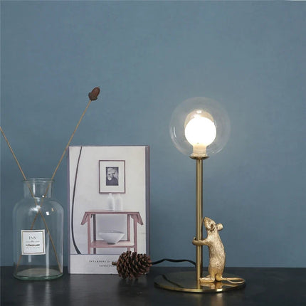 Lampadaire moderne en résine avec animaux LED sur pied — LZ4X7Q