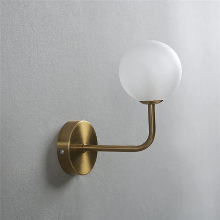 Applique murale nordique en métal avec globe en verre courbé — LZ4XJ9