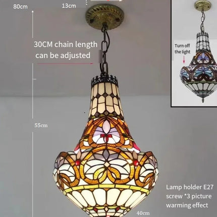 lustre vintage méditerranéen en vitrail pour intérieur élégant