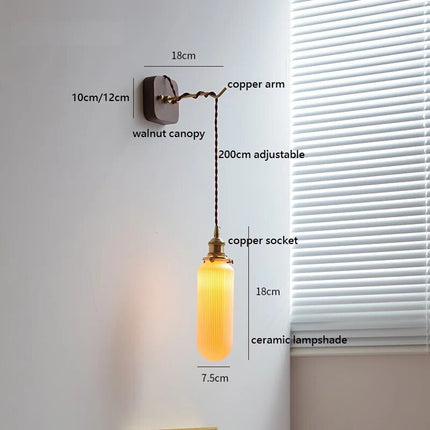 Applique murale LED moderne en noyer et cuivre avec prise — LZ4X9P