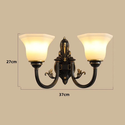 Lustre vintage en cuivre avec abat-jour en verre dépoli — LZ4X9Q2