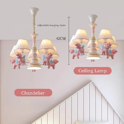 Lustre carrousel romantique pour chambre d'enfant moderne — LZ4X9P2