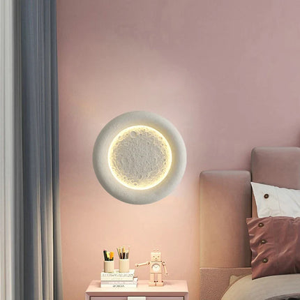 Applique murale LED en résine forme lune avec intensité réglable — LZ4X7P9