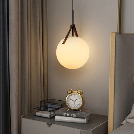 suspension boule de verre en cuir de luxe moderne