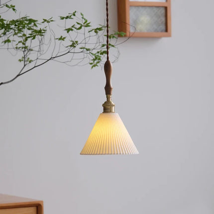 Lustre suspension vintage en céramique et laiton — LZ4P9XQ